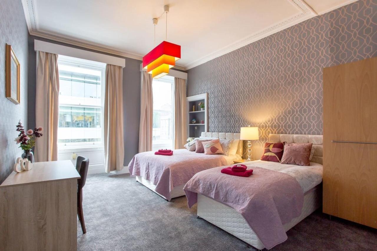 Stunning 2-Bed Apartment In Central إدنبرة المظهر الخارجي الصورة