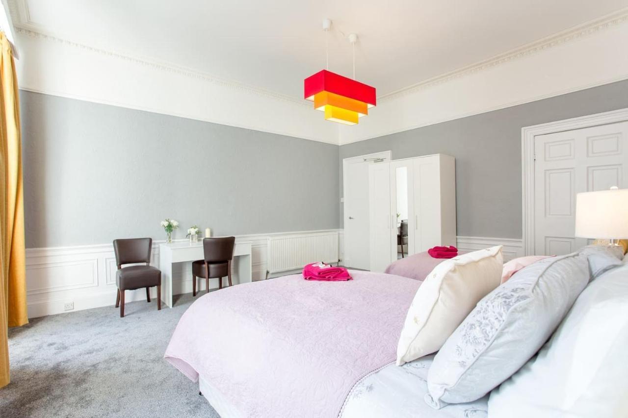 Stunning 2-Bed Apartment In Central إدنبرة المظهر الخارجي الصورة